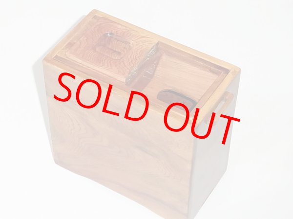 画像2: 国産杉材使用　上部スライド式高級水箱　鏡面仕上げ　黒柿つまみ ベルト付き