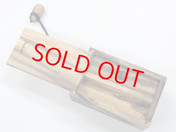 画像4: 総黒柿材使用　黒柿瓢箪根付小物道具箱