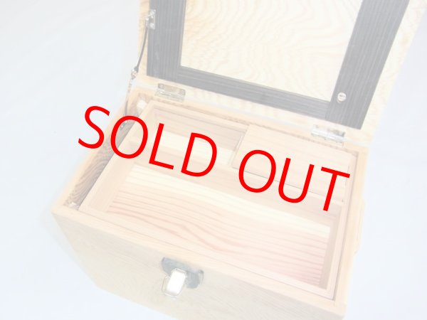 画像4: 国産杉材、黒柿材使用　合切箱　無塗装　なかご蓋スライド２枚式開閉　 ベルト付き 